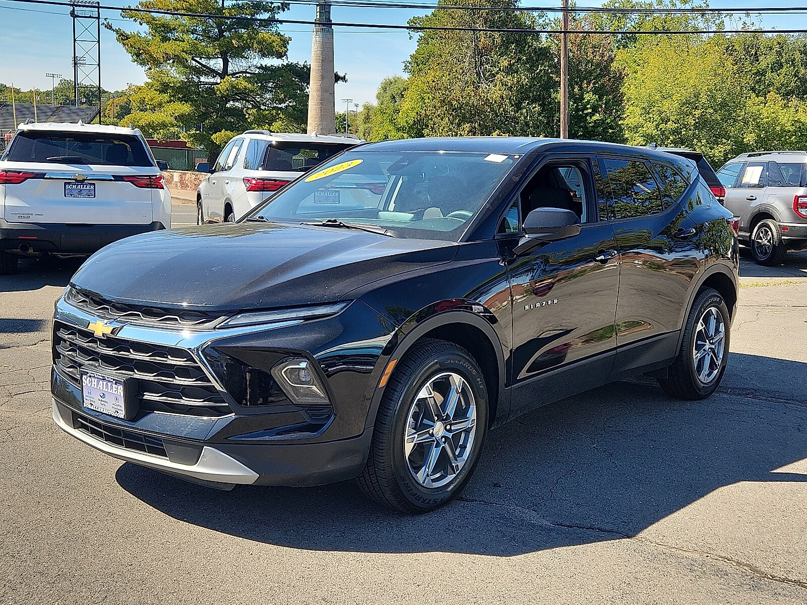 2023 Chevrolet Blazer 2LT photo 3