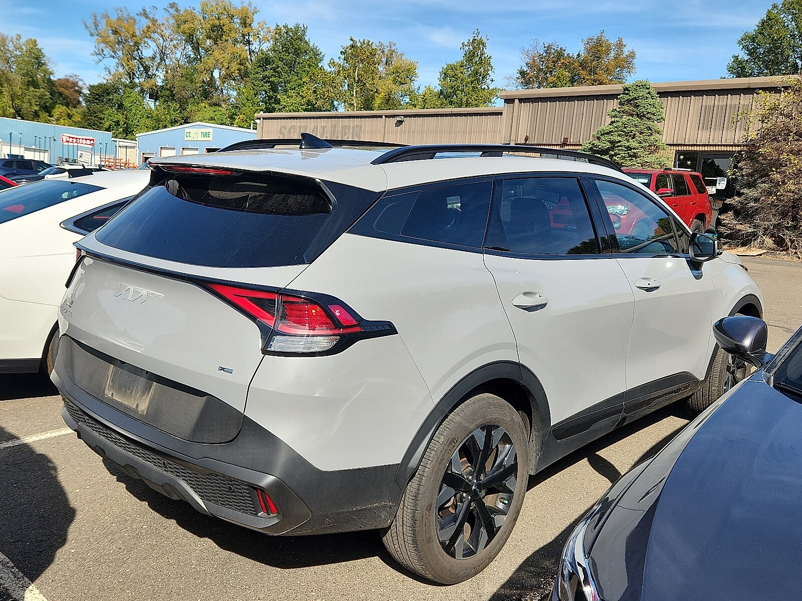 2023 Kia Sportage X-Line photo 4