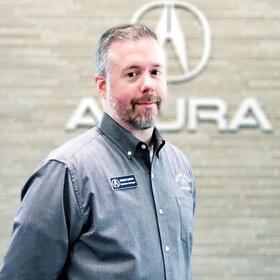 Staff member Brian Savo from ID_509969036e73