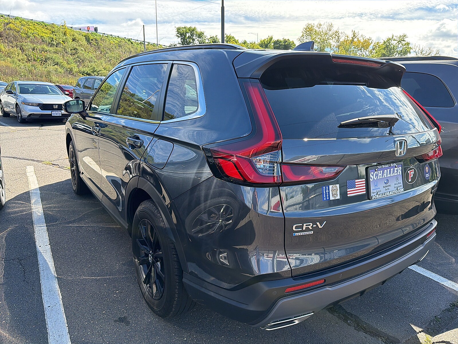 2025 Honda CR-V Hybrid Sport-L photo 2
