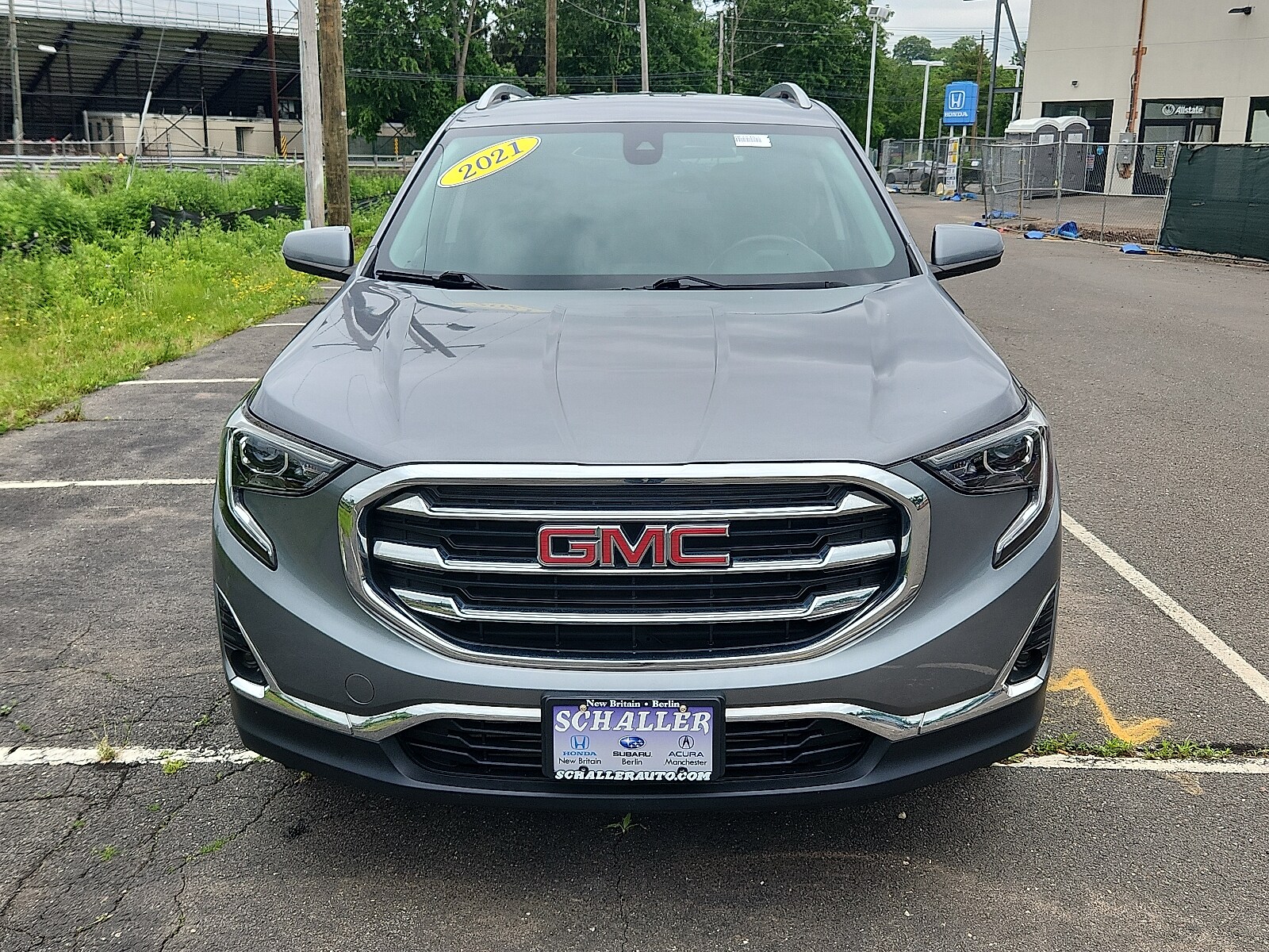 2021 Gmc Terrain SLT photo 2