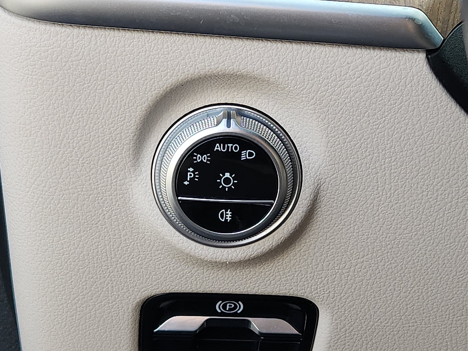 2023 Mercedes-Benz C-Class Sedan C 300 - Photo 25