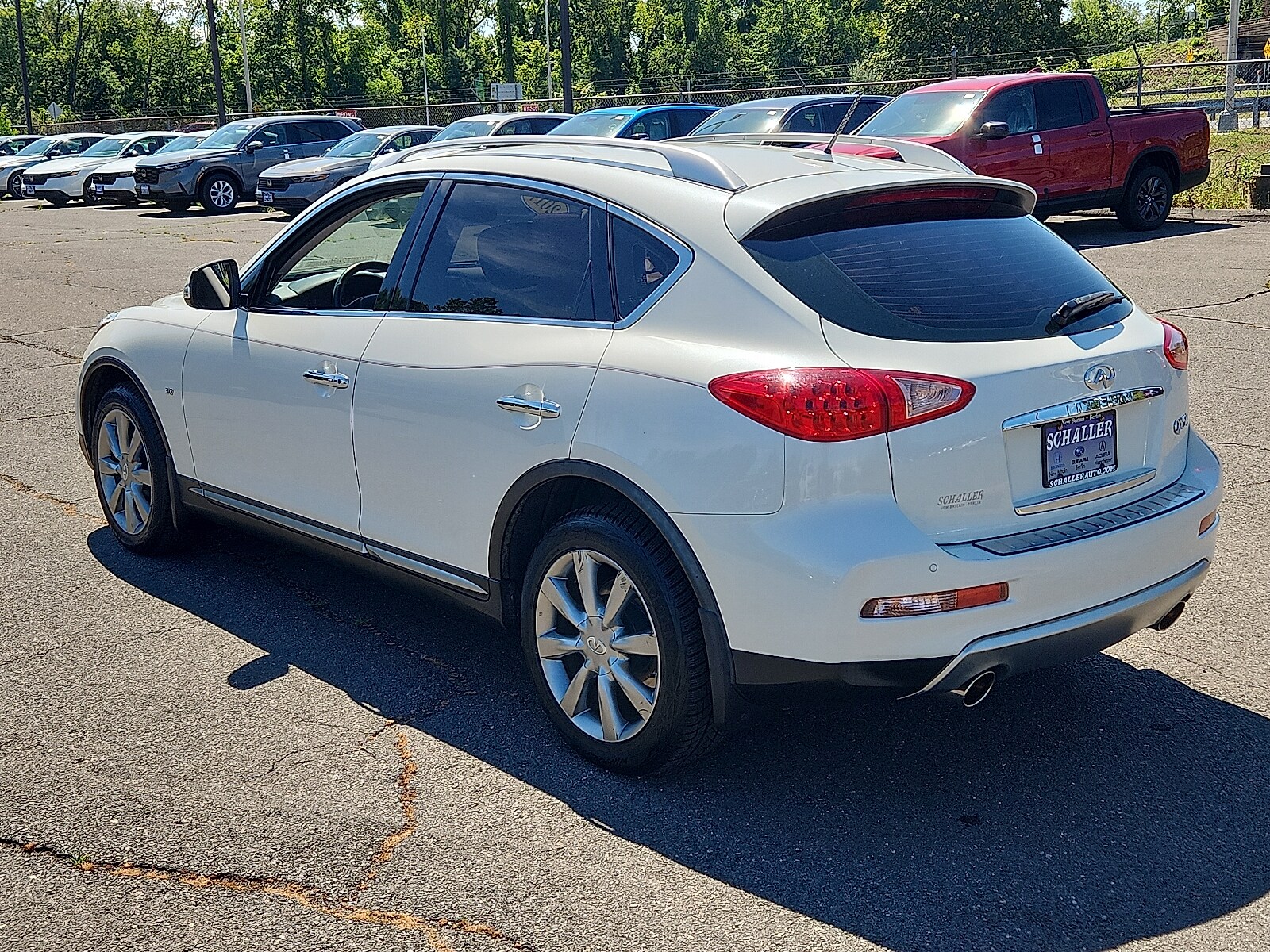 2017 Infiniti QX50 Base photo 4