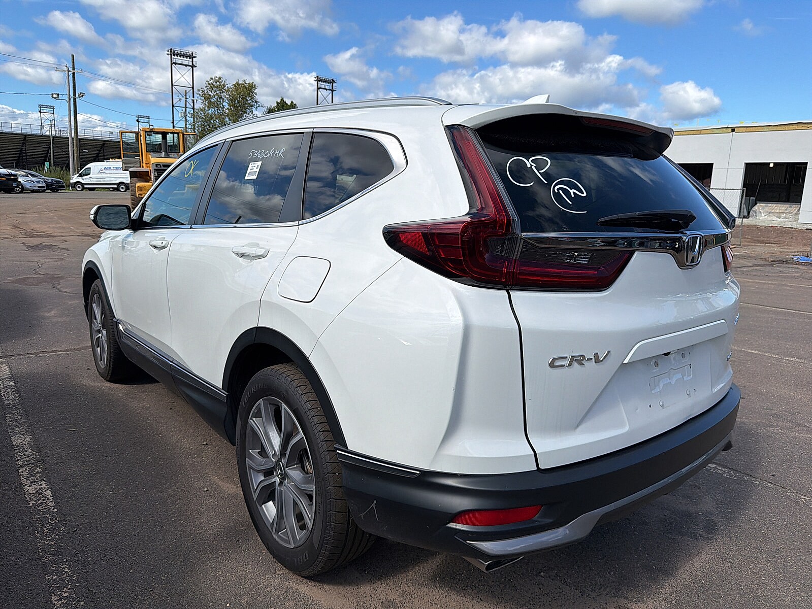 2022 Honda CR-V Touring photo 3