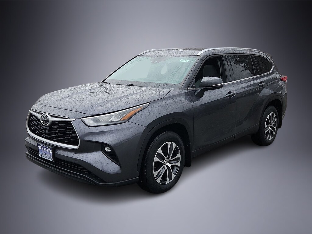 Used 2020 Toyota Highlander XLE SUV