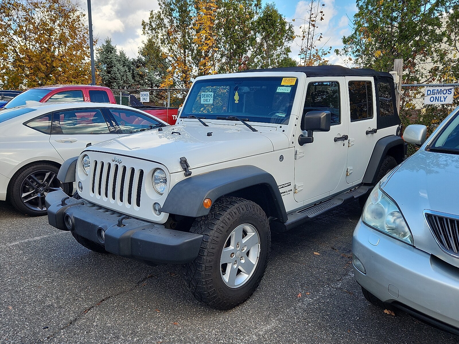 2017 Jeep Wrangler Unlimited Sport photo 2