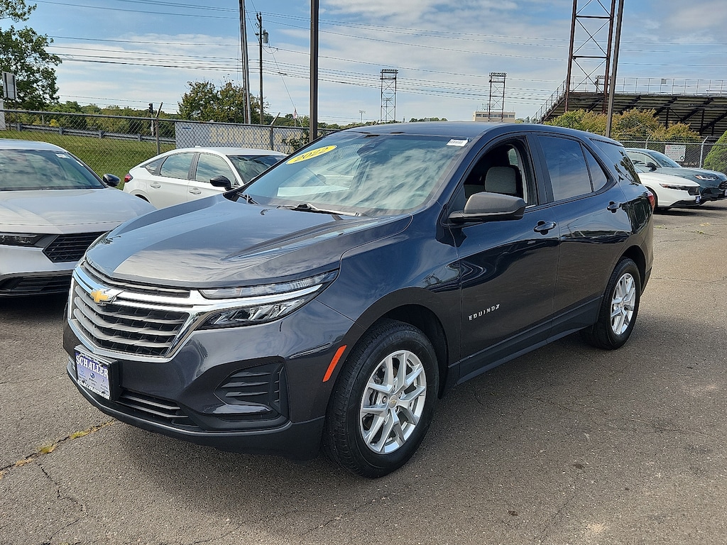 Used 2022 Chevrolet Equinox LS w/1LS SUV