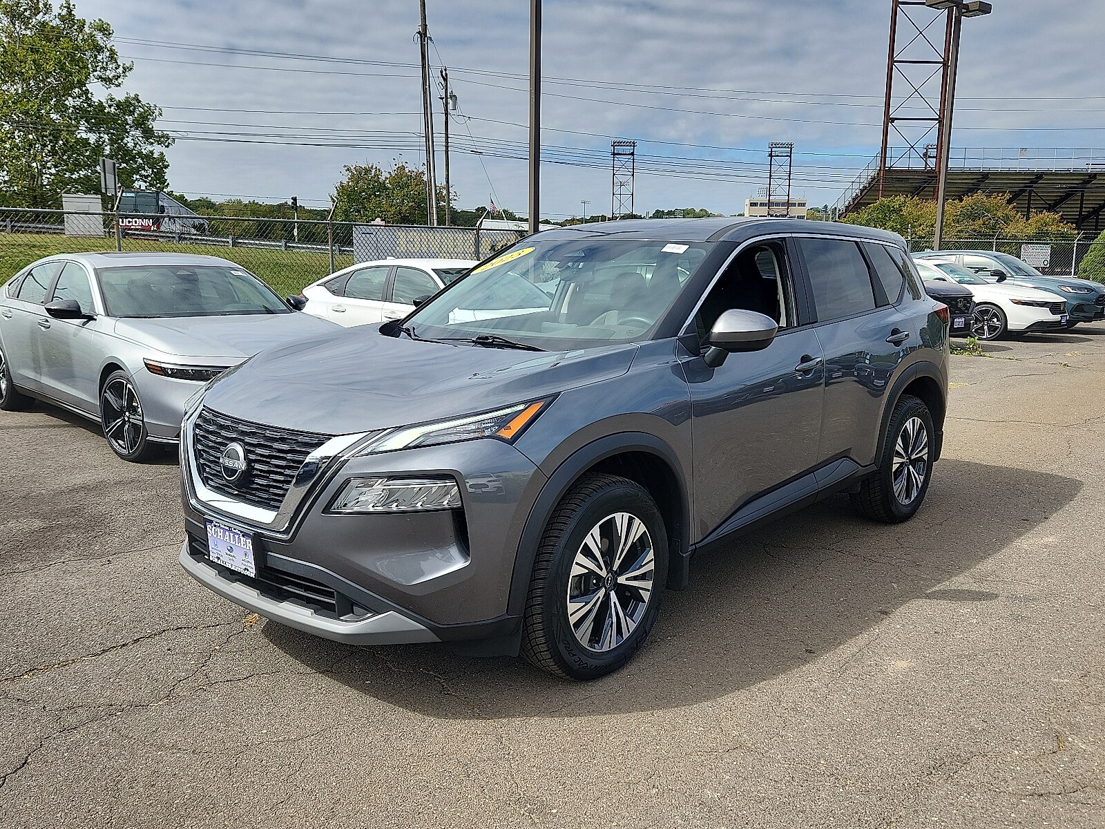 2023 Nissan Rogue SV AWD photo 3