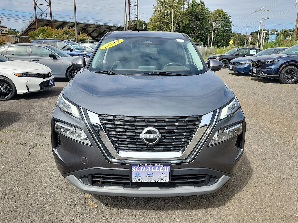 Used 2023 Nissan Rogue SV SUV