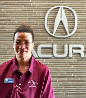 Staff member Jeff Martin from ID_509969036e73