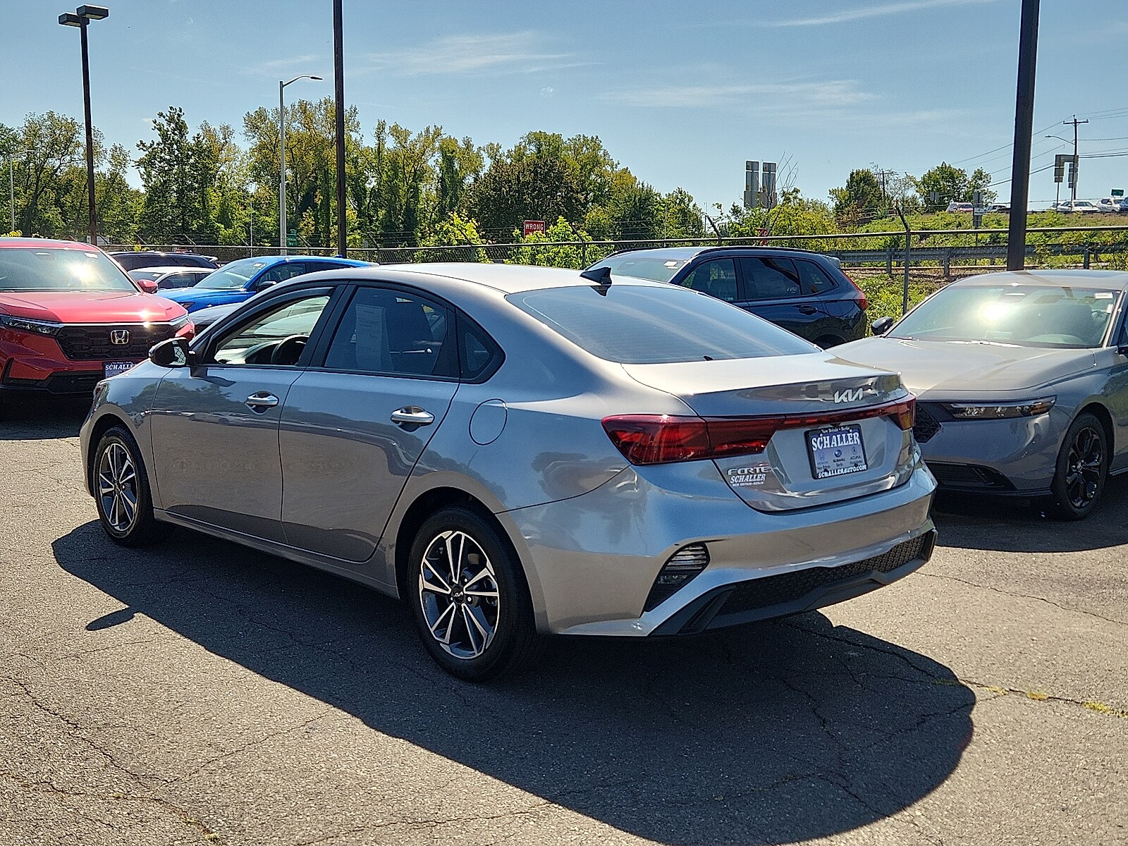 2023 Kia Forte LXS photo 4