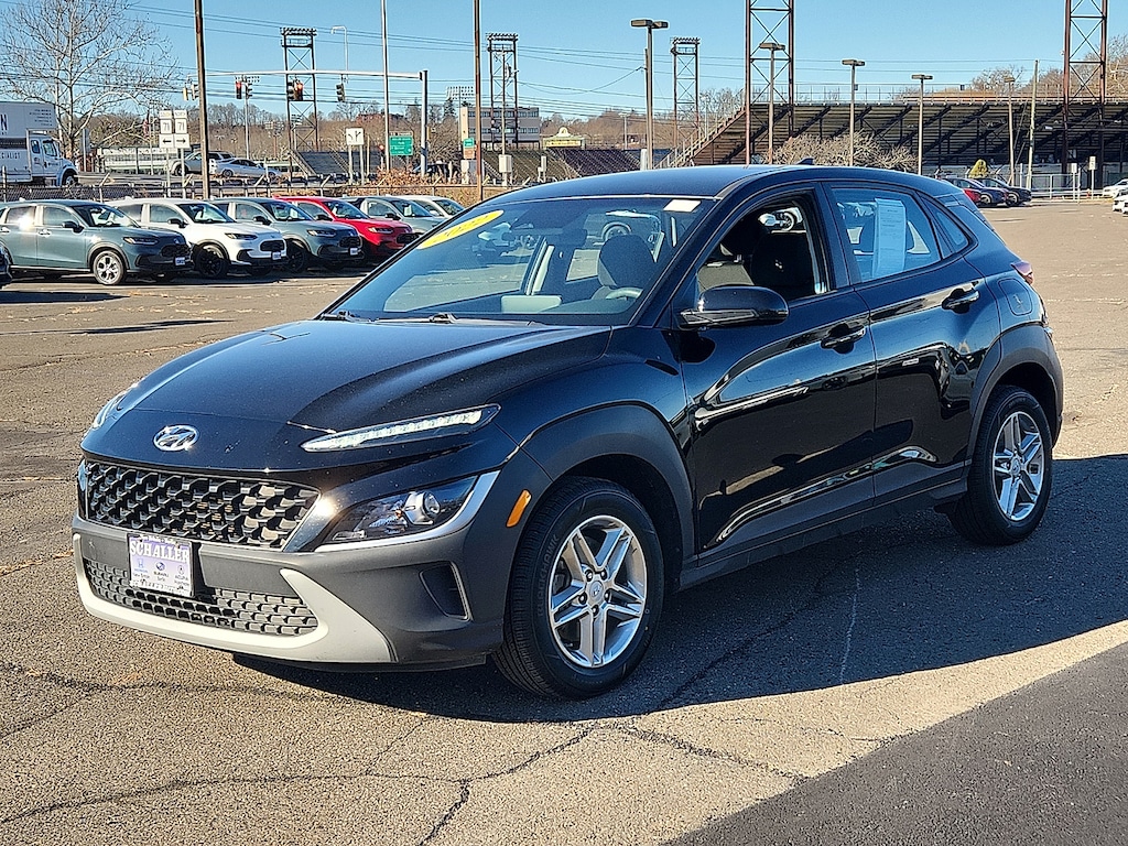 Used 2022 Hyundai Kona SE SUV