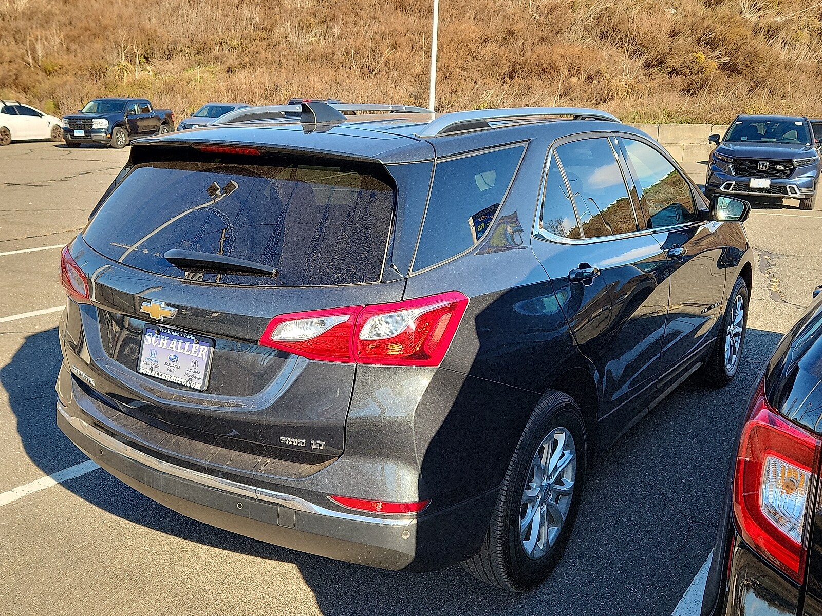 2020 Chevrolet Equinox photo 2