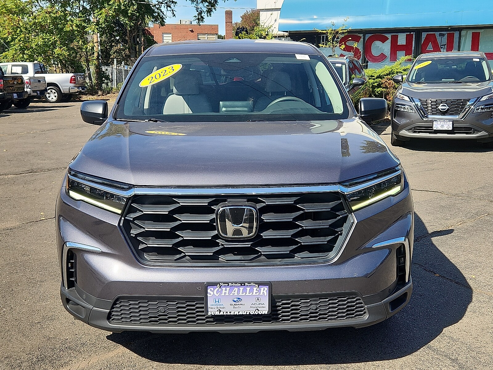 2023 Honda Pilot LX photo 2