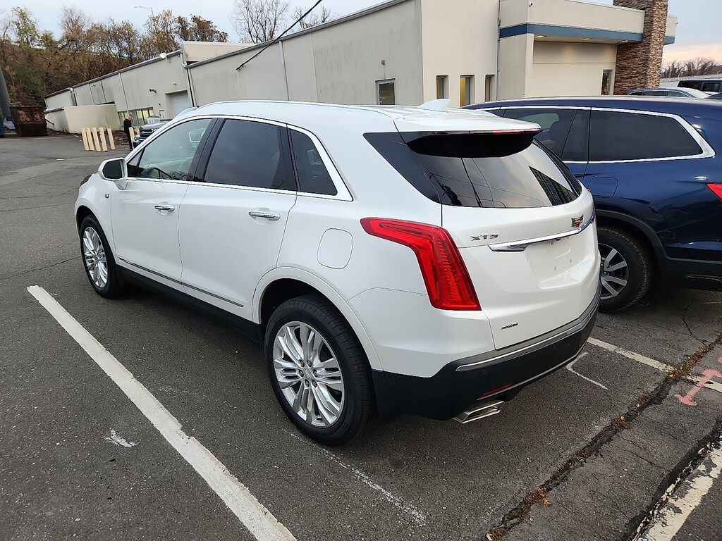 Used 2017 CADILLAC XT5 Premium Luxury SUV