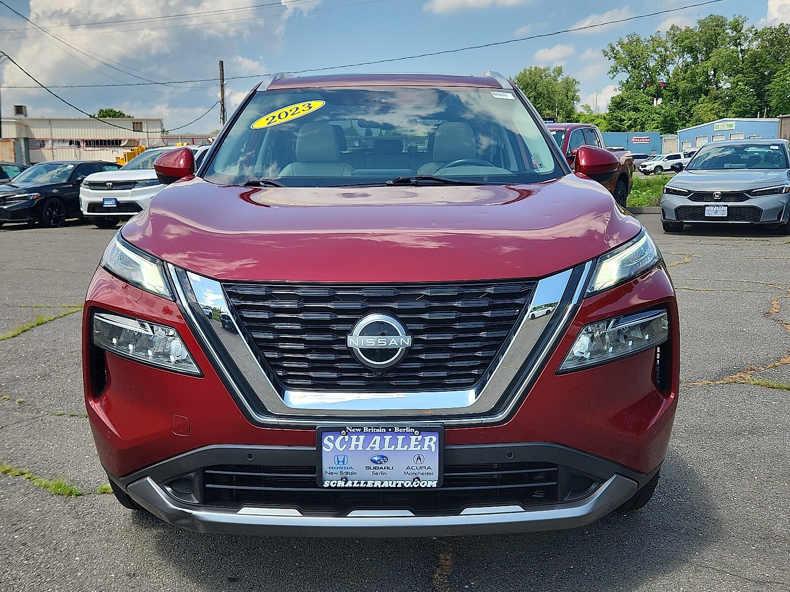 2023 Nissan Rogue SL photo 2