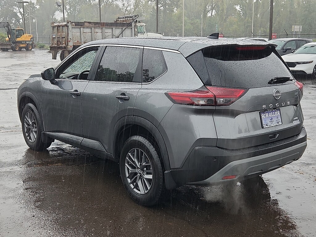 Used 2023 Nissan Rogue S SUV