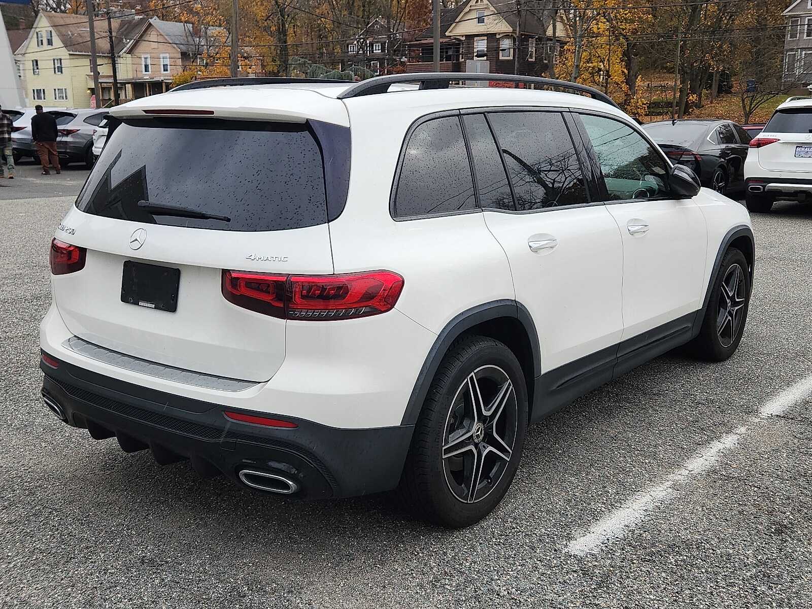 2021 Mercedes Benz GLB 250 4MATIC photo 2