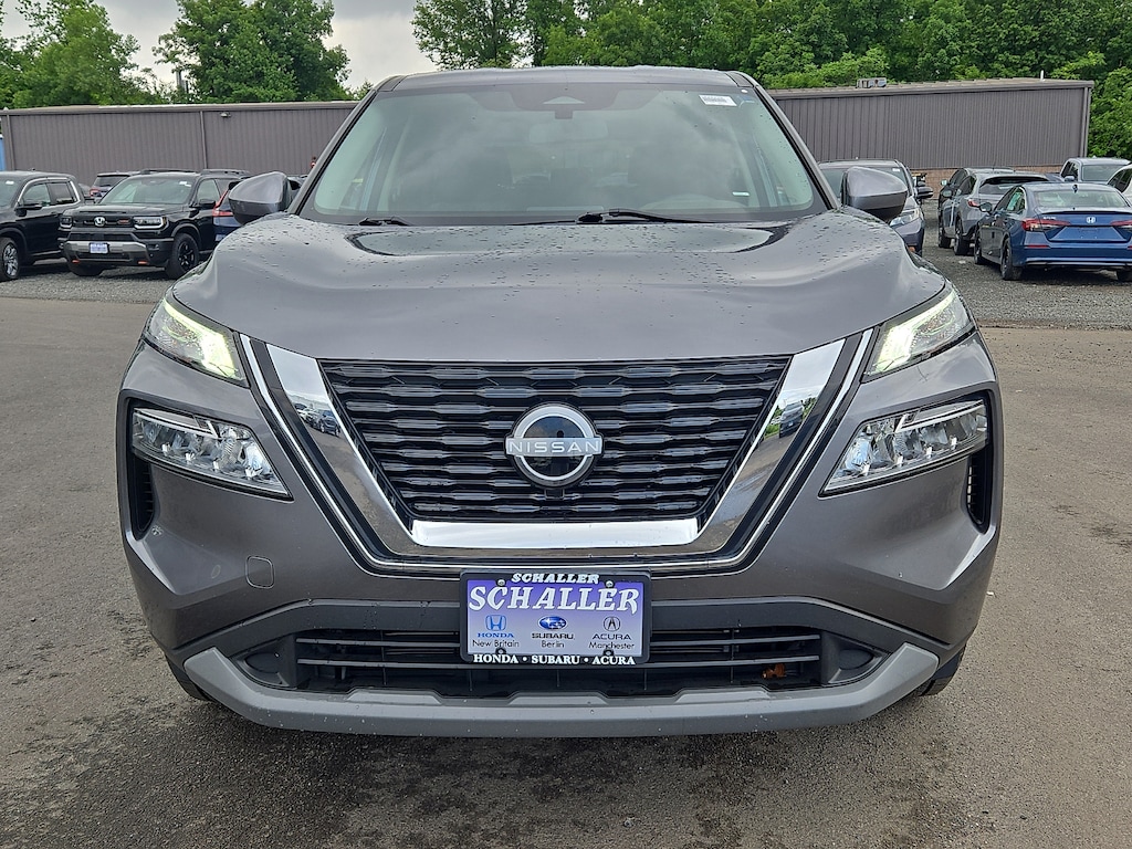 Used 2023 Nissan Rogue SV Intelligent AWD Sport Utility