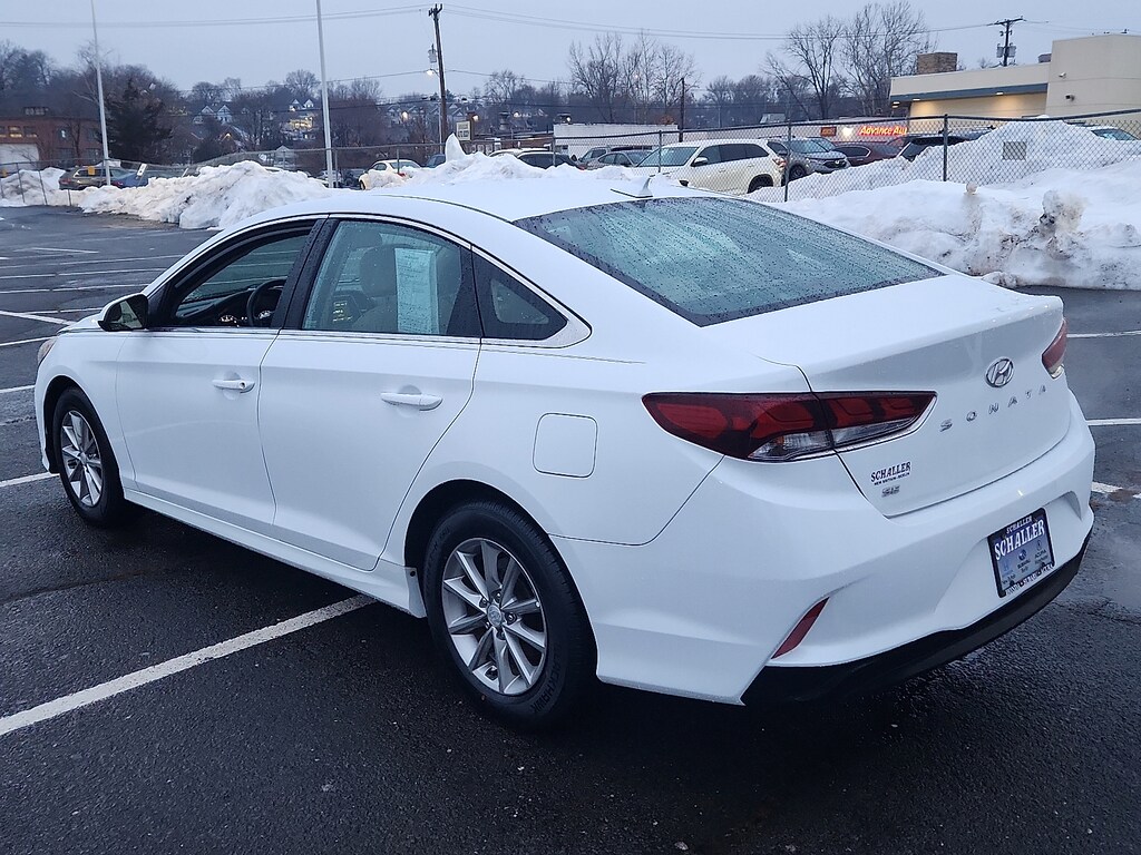 Used 2018 Hyundai Sonata SE Sedan