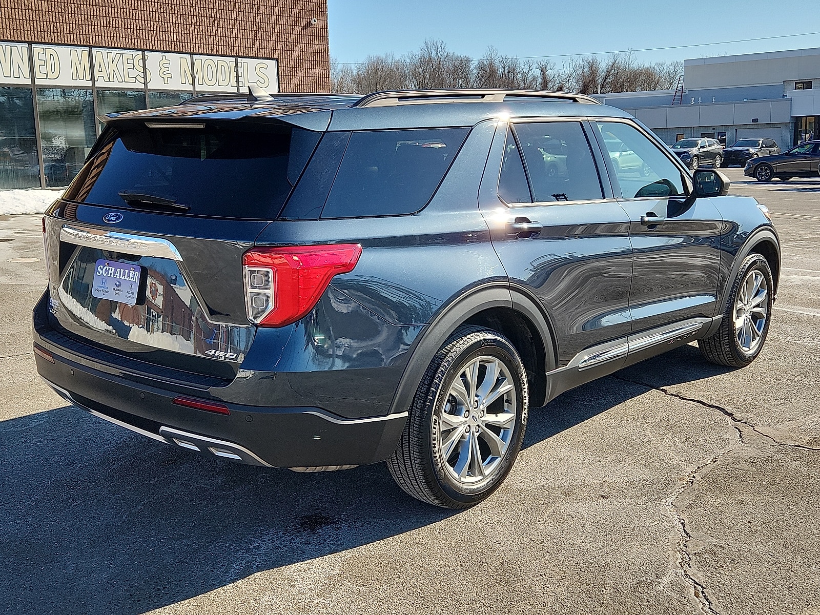 2022 Ford Explorer XLT - Photo 6
