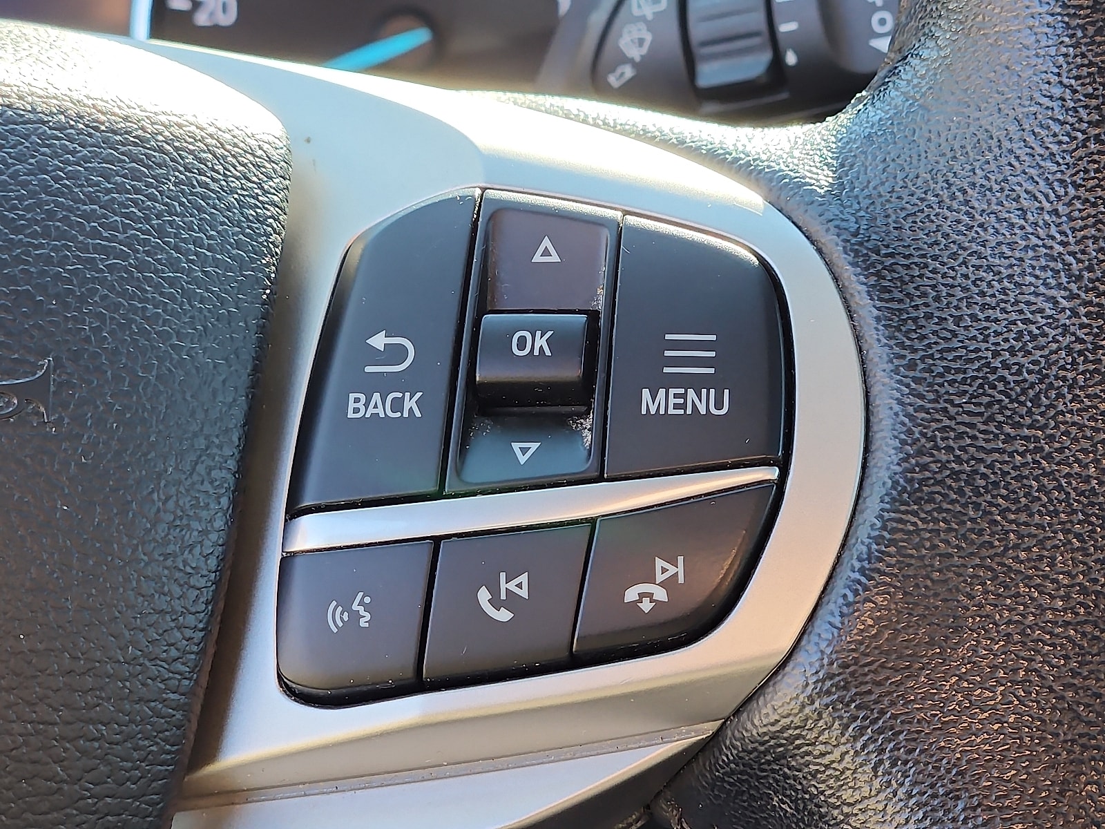 2022 Ford Explorer XLT - Photo 22