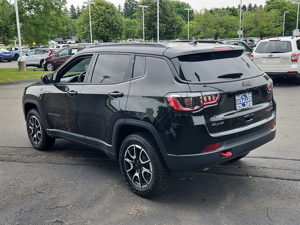 Used 2024 Jeep Compass Trailhawk 4x4 Sport Utility