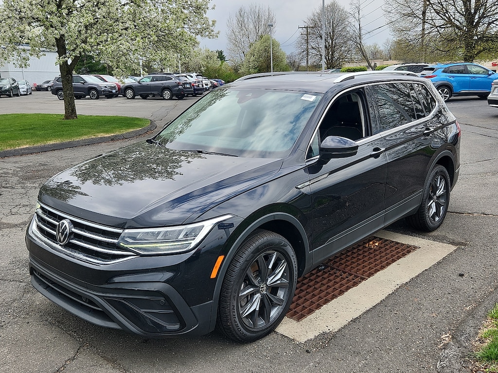 Used 2022 Volkswagen Tiguan 2.0T SE Sport Utility