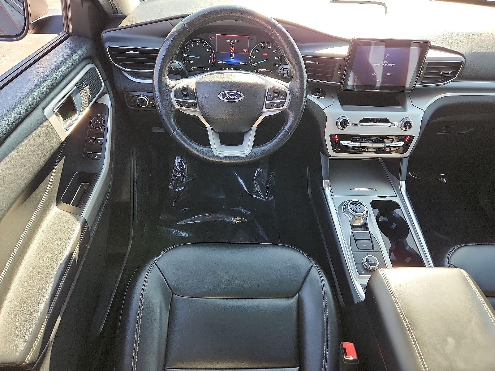 2022 Ford Explorer XLT - Photo 11