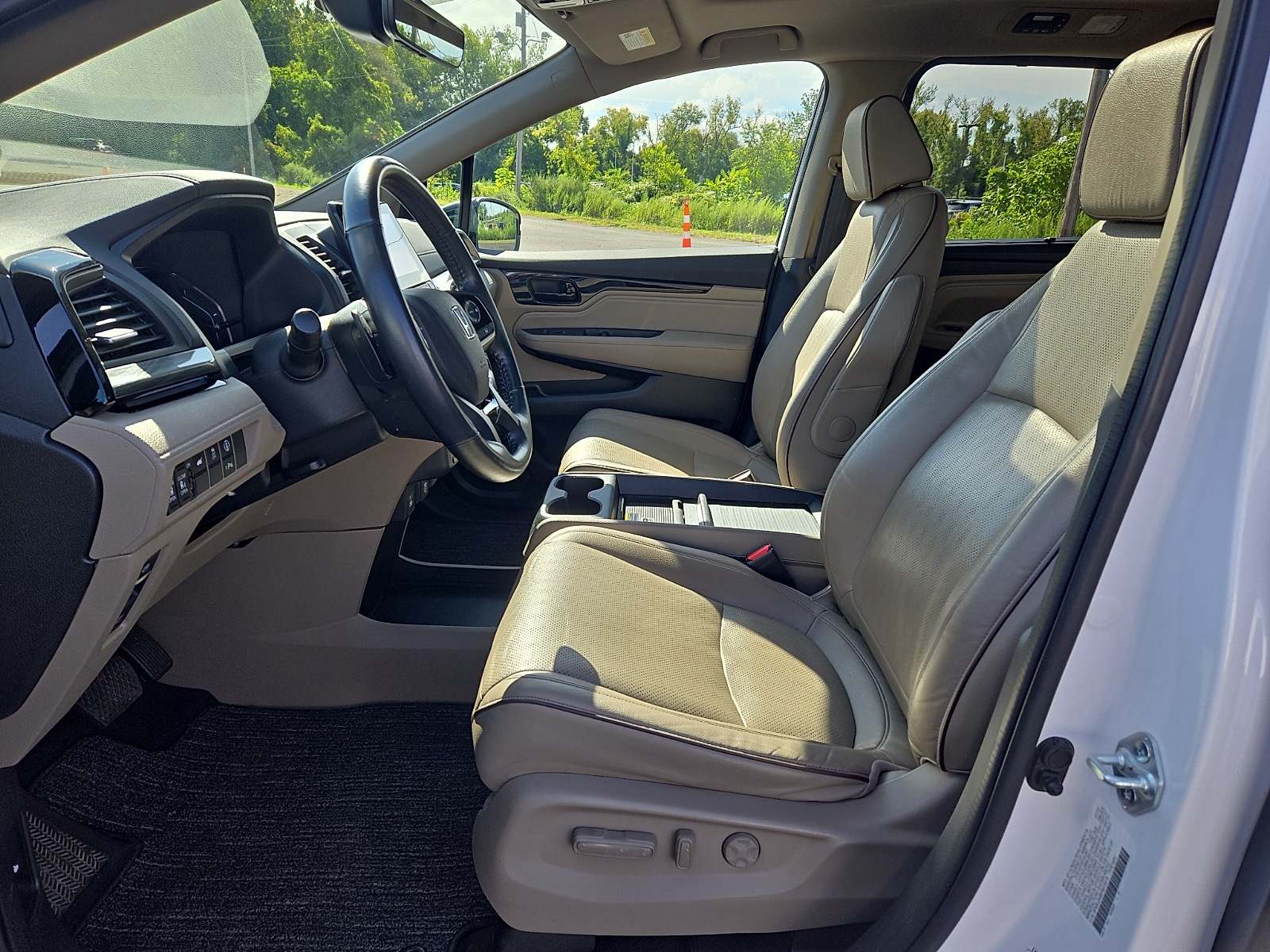 2023 Honda Odyssey Elite - Photo 15