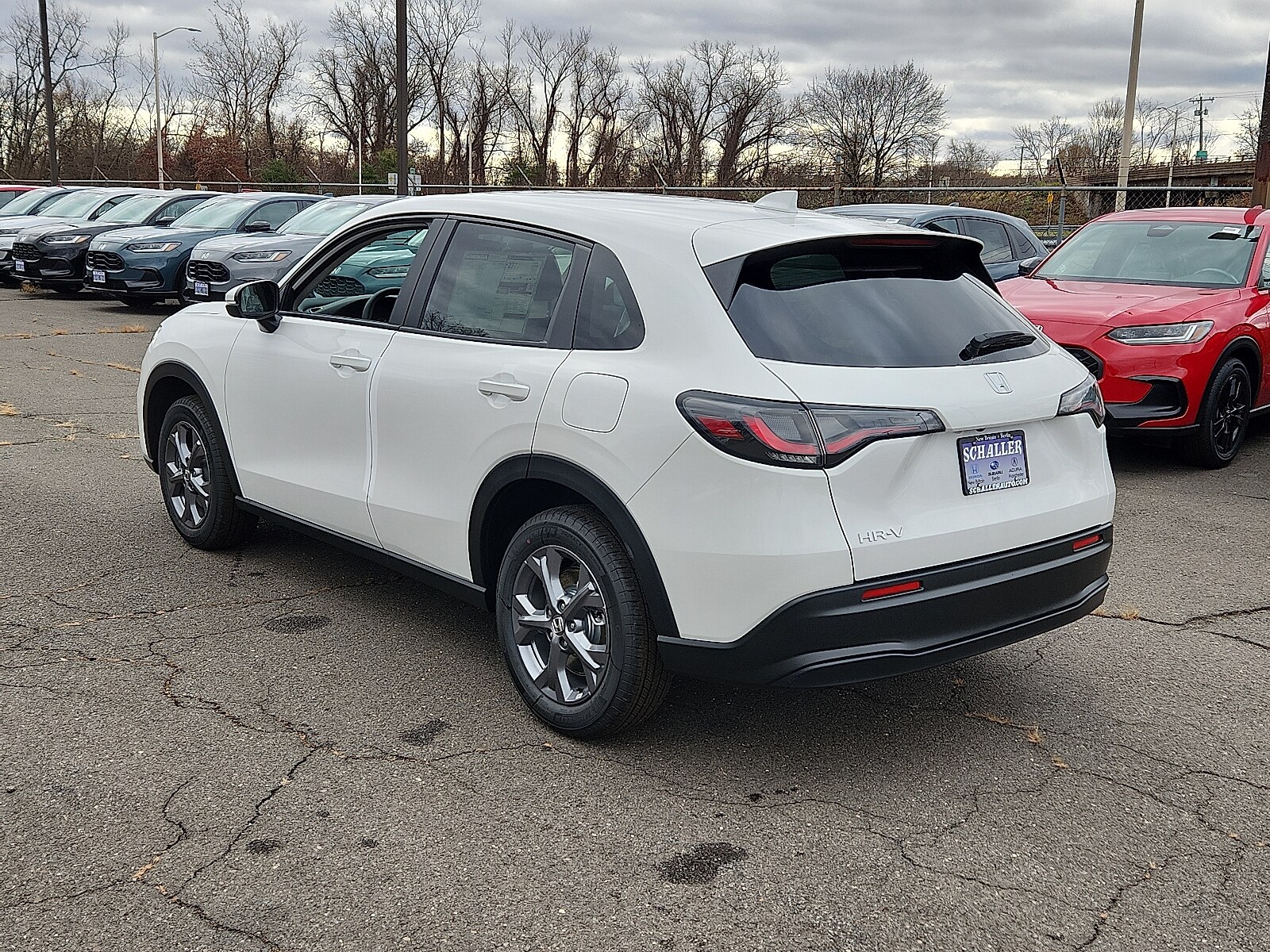 2026 Honda HR-V LX photo 3