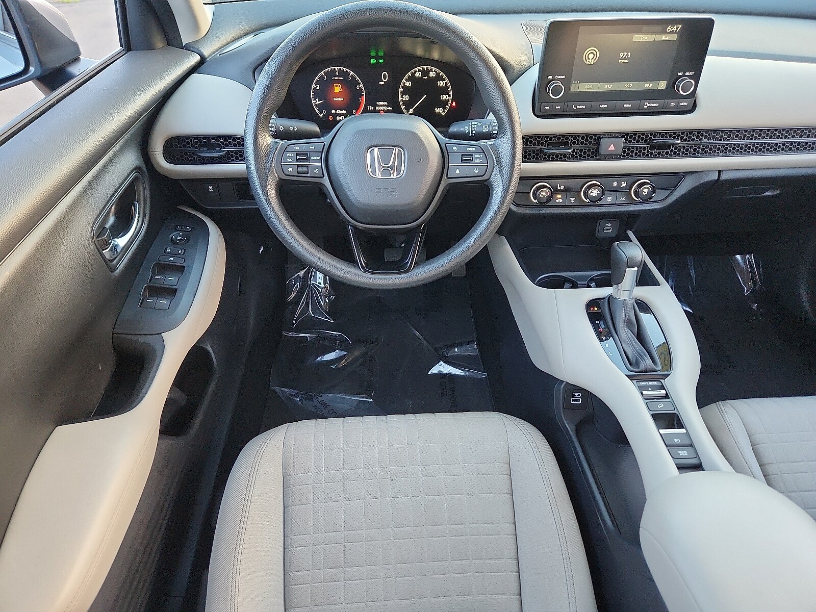 2023 Honda HR-V LX - Photo 11