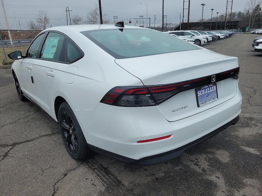 New 2025 Honda Accord SE Sedan