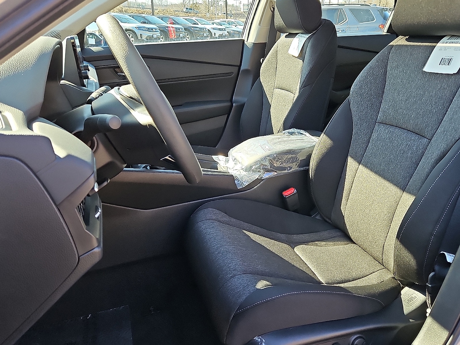 2025 Honda Accord SE - Photo 7