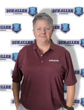 Staff member Amy Smith from ID_0ba3c9