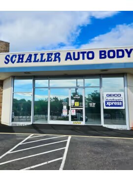 Staff member Dan Elmer from ID_5b2535