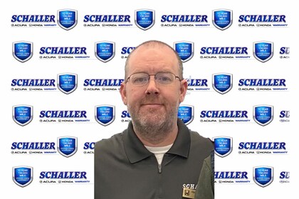 Staff member Chris Pearl from ID_0ba3c9