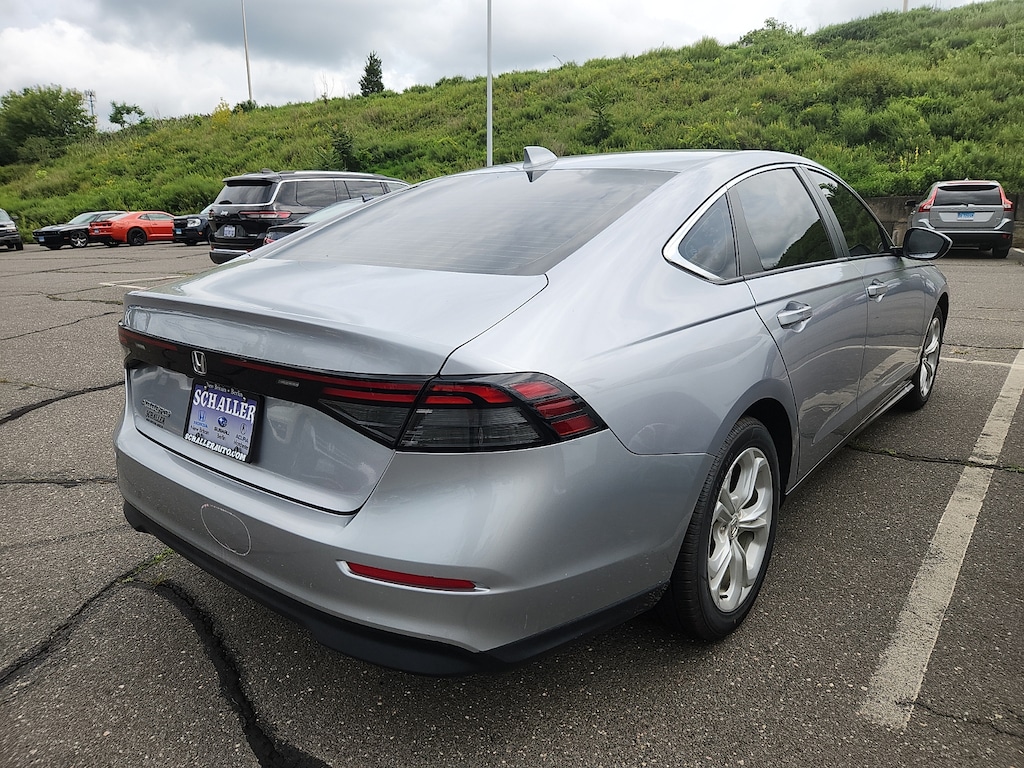 Used 2023 Honda Accord LX Sedan