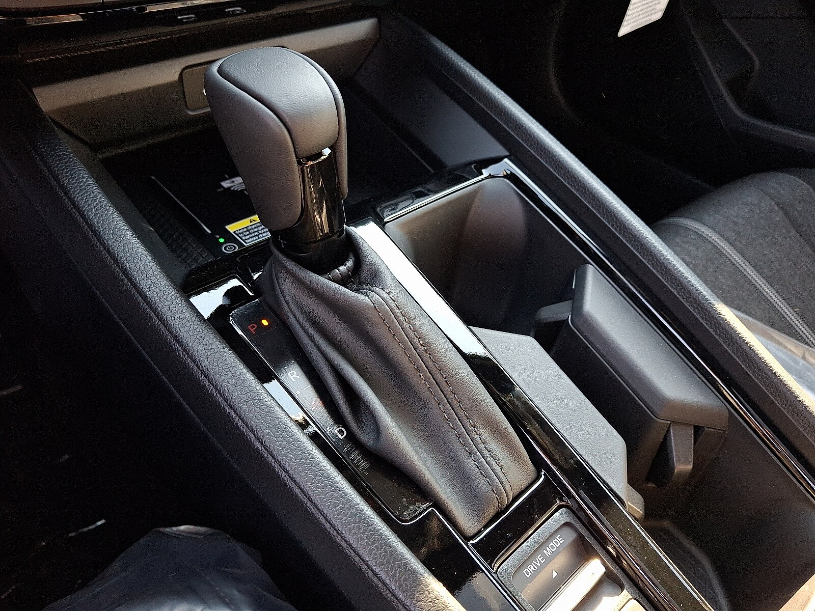 2025 Honda Accord Hybrid Sport - Photo 10