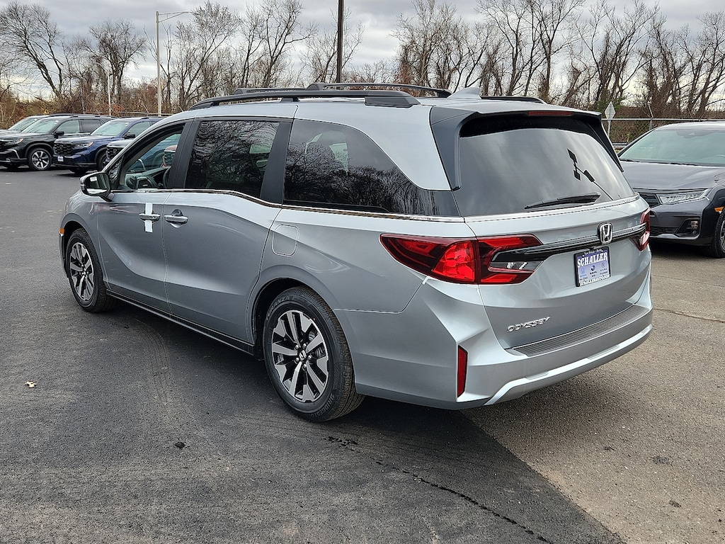 New 2026 Honda Odyssey EX-L Van Passenger