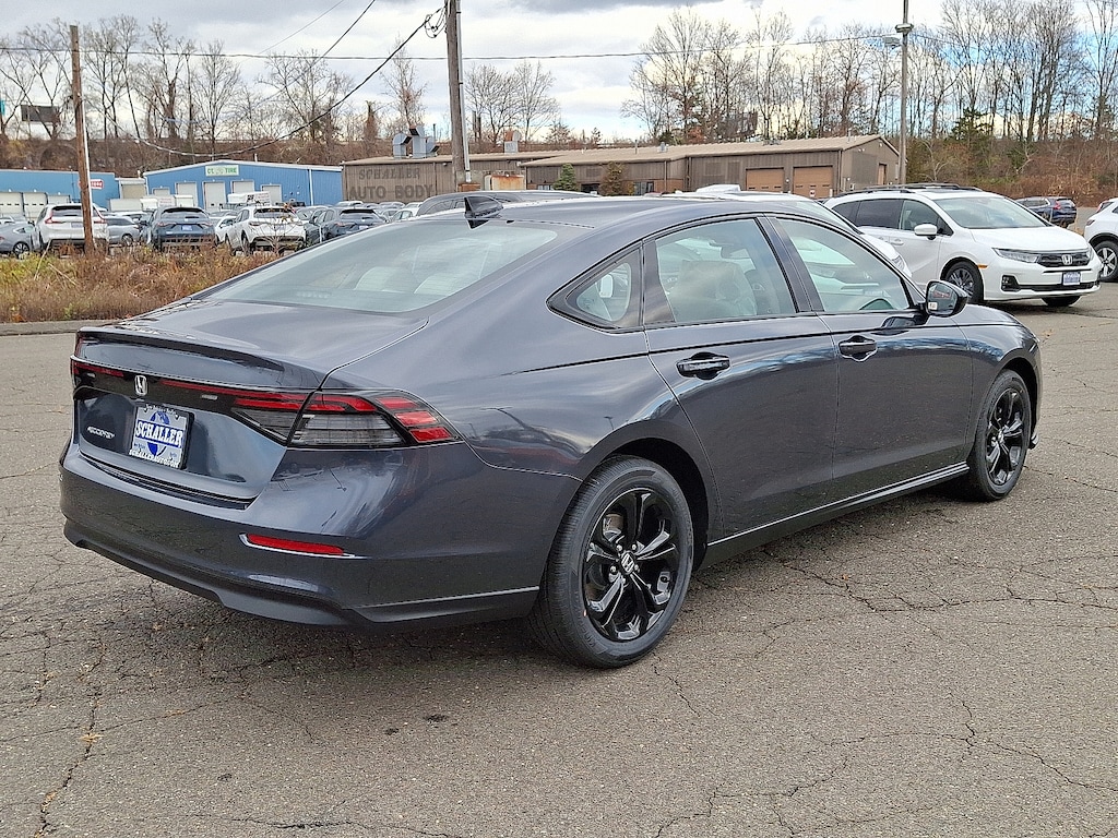 New 2025 Honda Accord SE Sedan