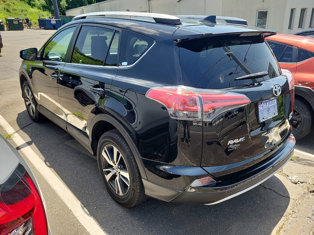 Used 2016 Toyota RAV4 XLE Sport Utility