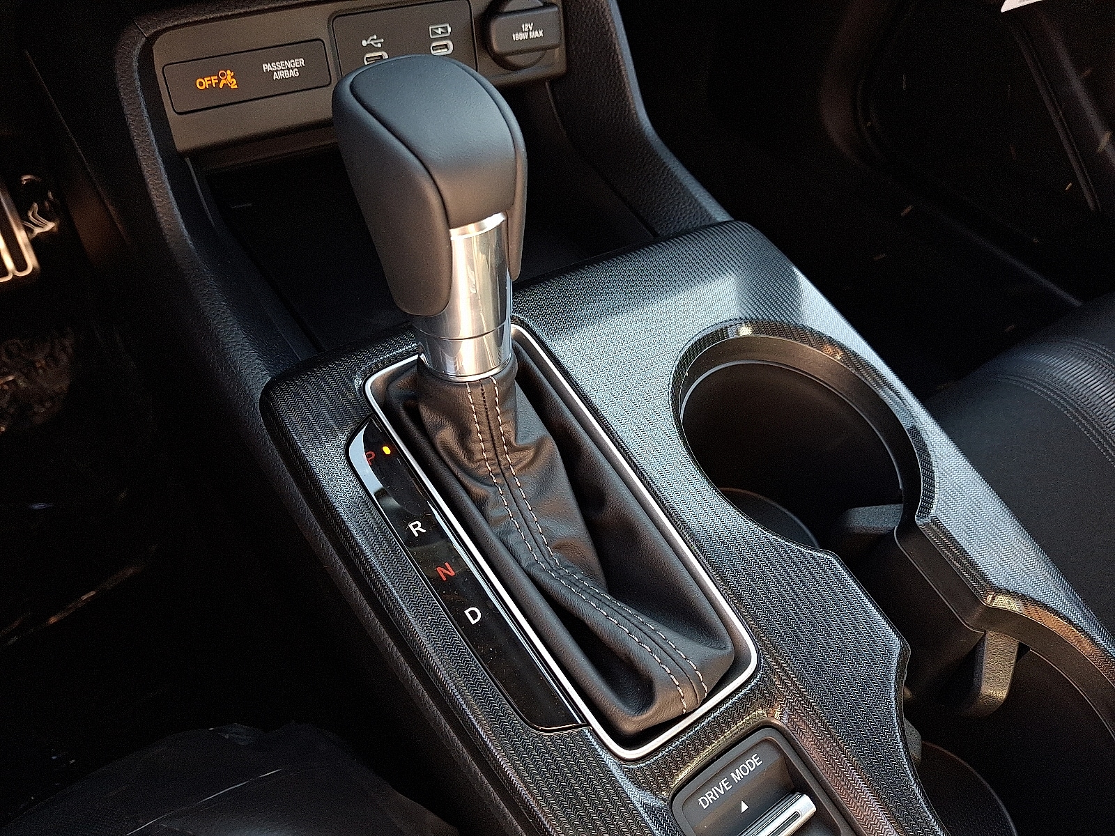 2026 Honda Civic Hatchback Sport - Photo 10