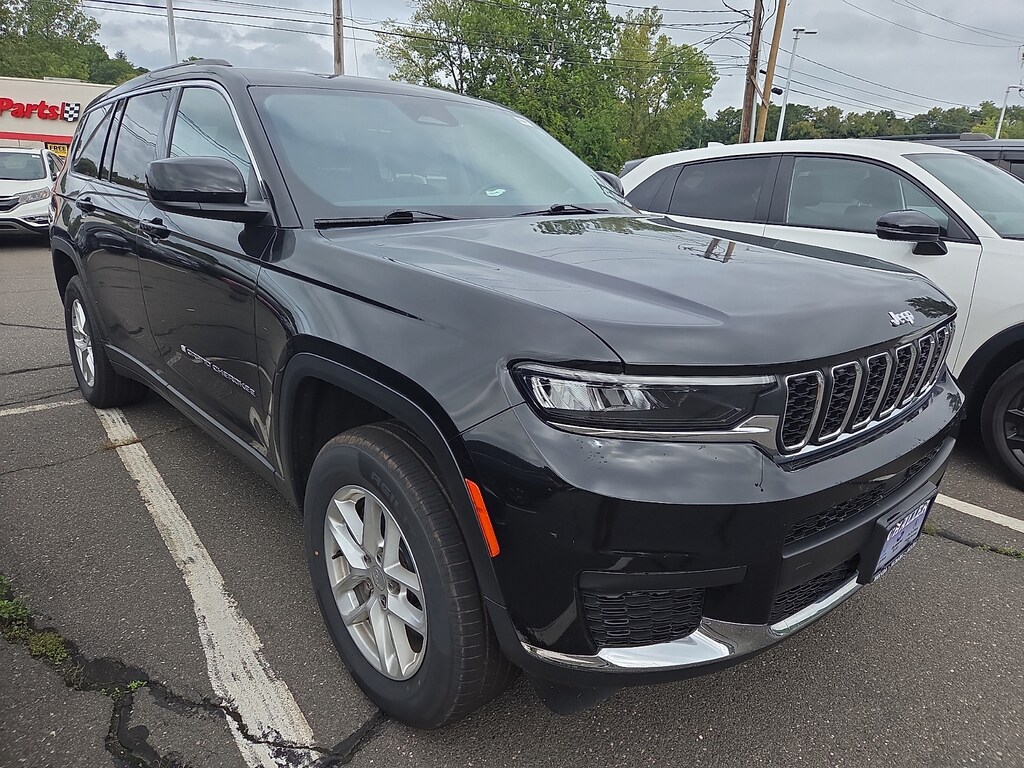 Used 2022 Jeep Grand Cherokee L Laredo 4x4 Sport Utility
