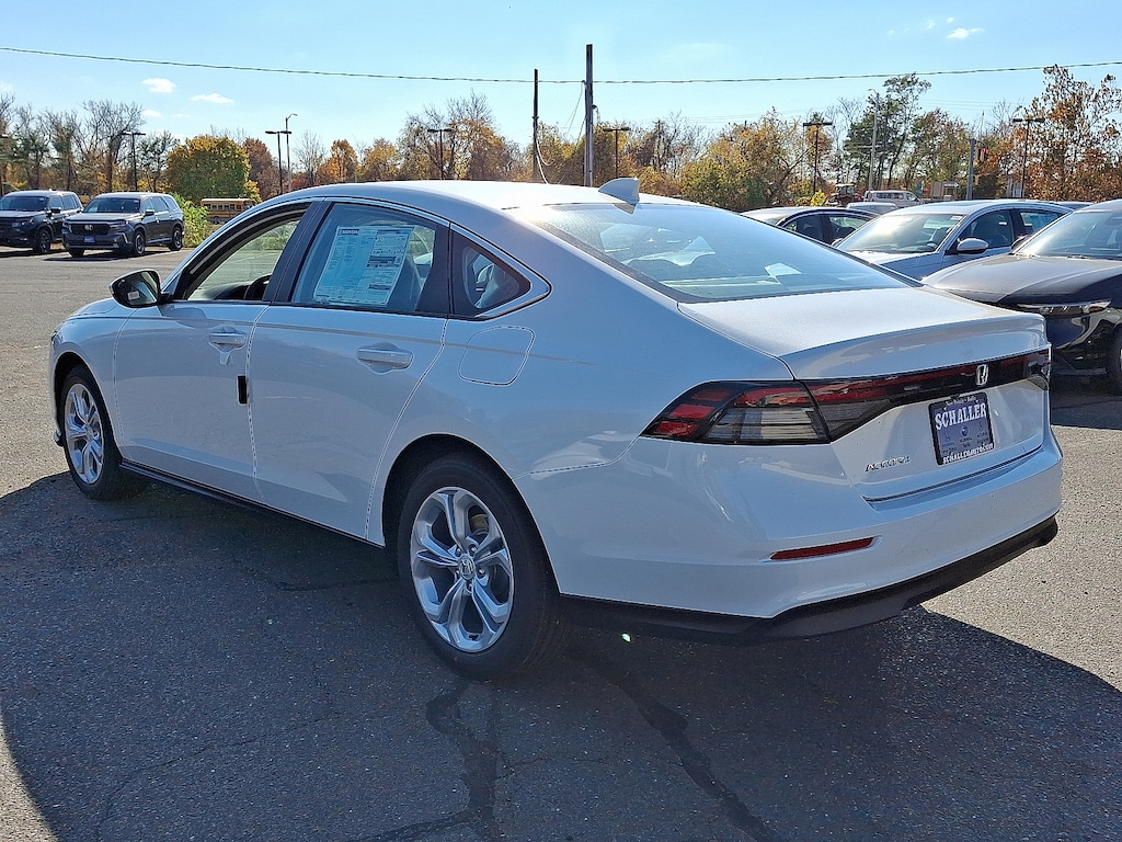 New 2025 Honda Accord LX Sedan