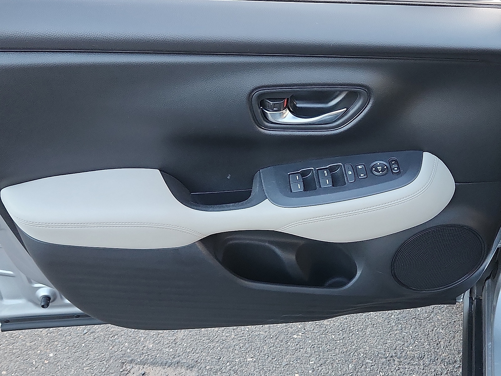 2023 Honda HR-V LX - Photo 12
