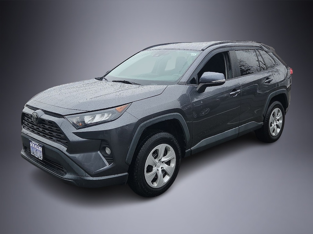 Used 2021 Toyota RAV4 LE Sport Utility