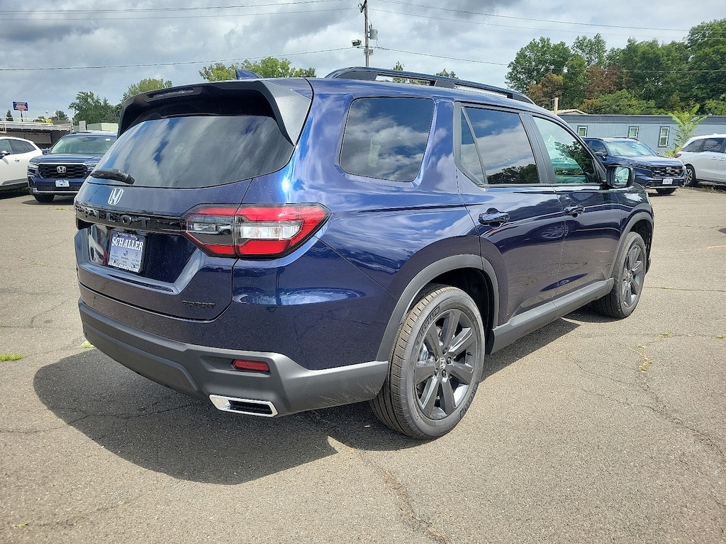 New 2025 Honda Pilot Sport SUV