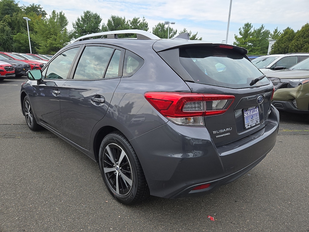 Used 2022 Subaru Impreza Premium 5-Door Hatchback