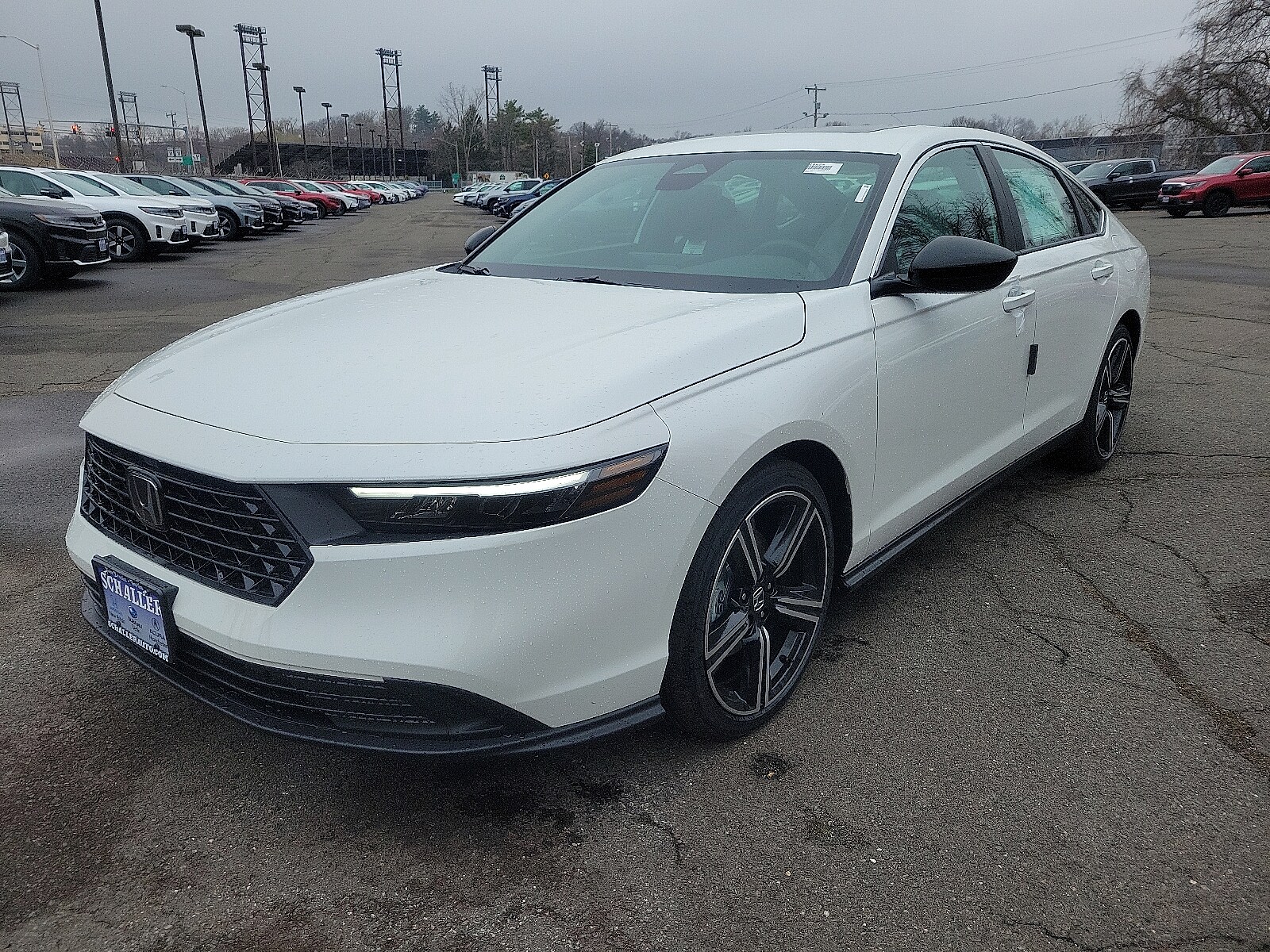 2025 Honda Accord Hybrid Sport photo 2